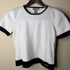 VTG 90s White Knit Top Black Trim.  Buckle Short Sleeve. Y2K. Parisian. Spring